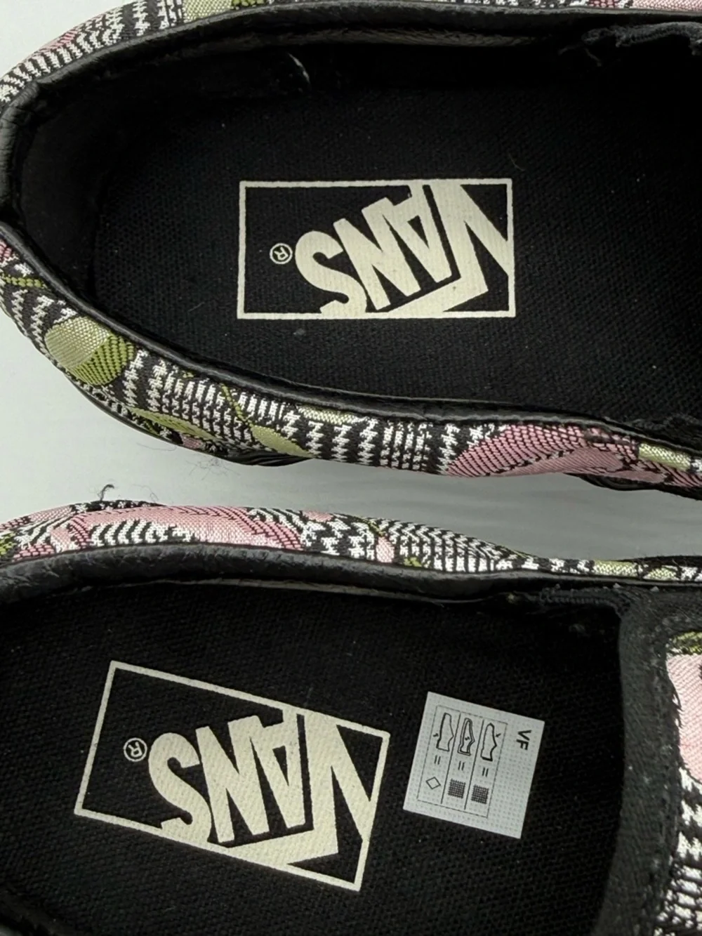 Vans Tapestry Floral Platform Slip-On Sneakers Chunky Sole Street Style Shoes - Picture 15 of 17